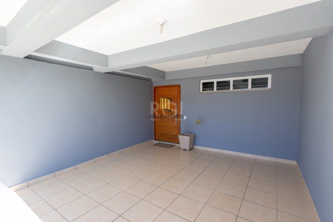 Casa para Venda - 168m², 3 dormitórios, sendo 1 suites, 2 vagas - Imperial Park