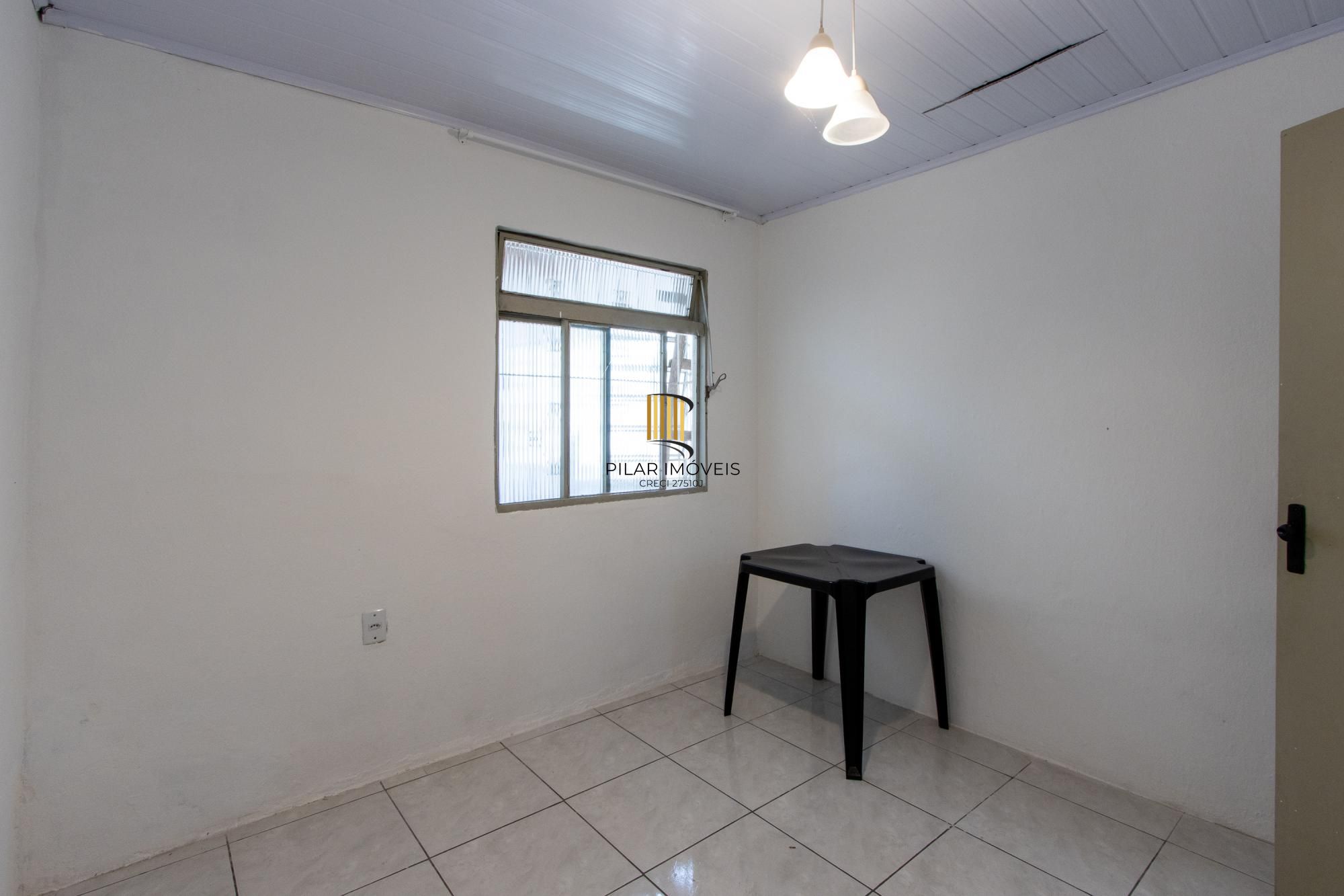 CASA TRÊS DORMITÓRIOS NA RESTINGA NOVA