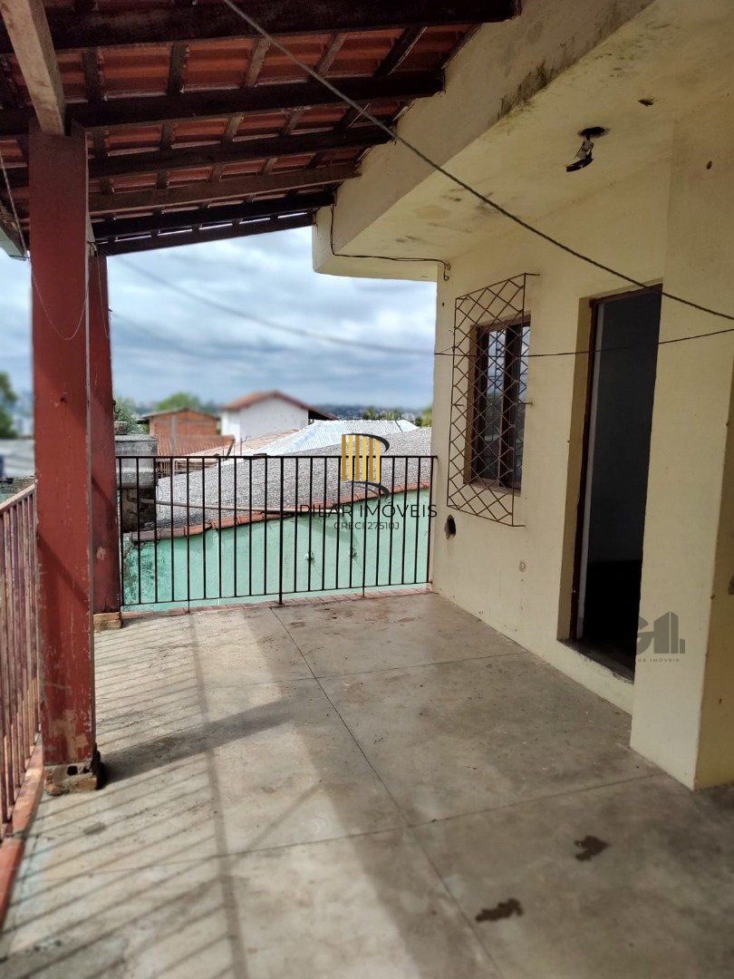 Casa para Venda - 247.37m², 4 dormitórios, 4 vagas - Partenon