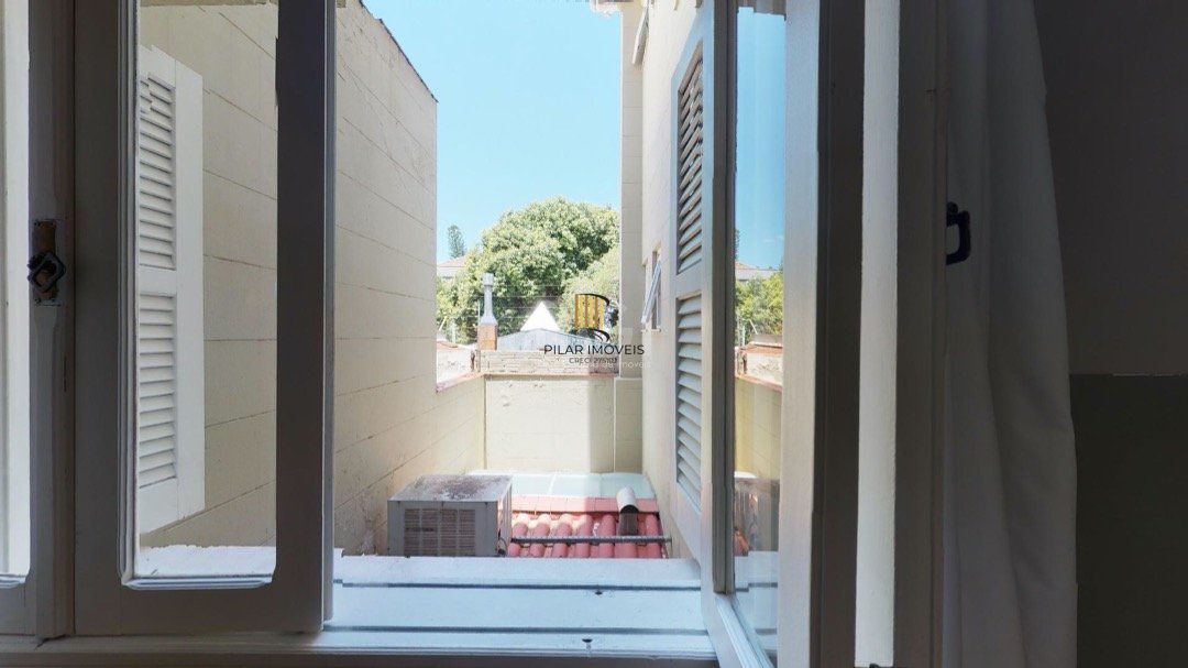 Casa para Venda - 130m², 3 dormitórios, sendo 1 suites, Cidade Baixa