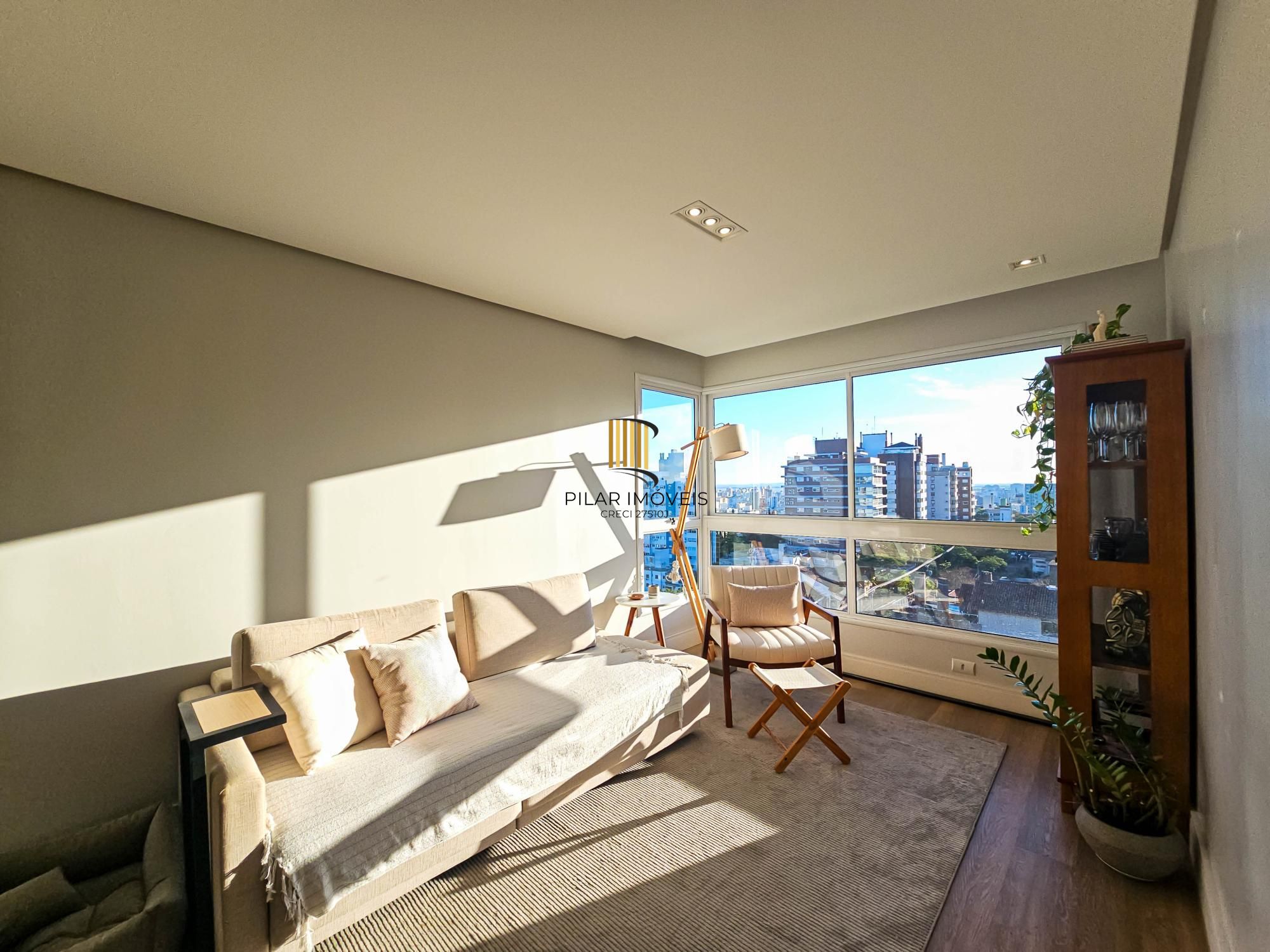 Apartamento Impecável no Petrópolis - 2 D (1 Suíte)