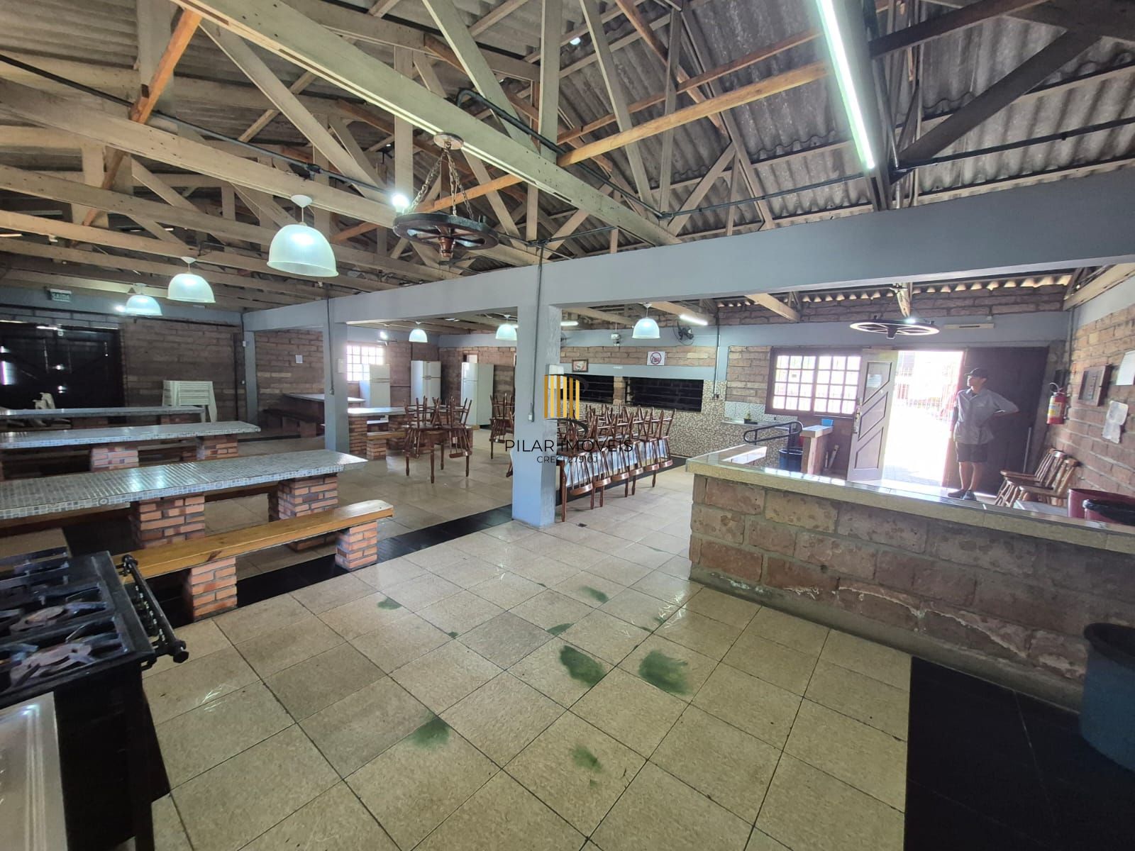 Apartamento com 2 dormitórios 2 Andar