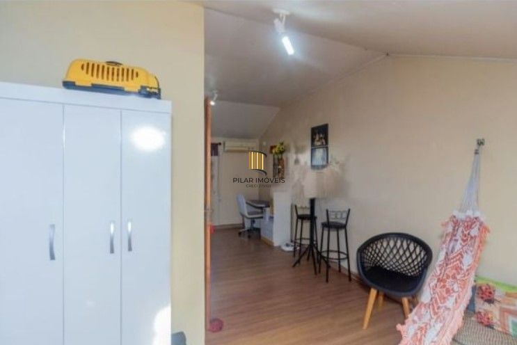 Casa em condomínio 3 dormitórios ´- Bairro Camaquã