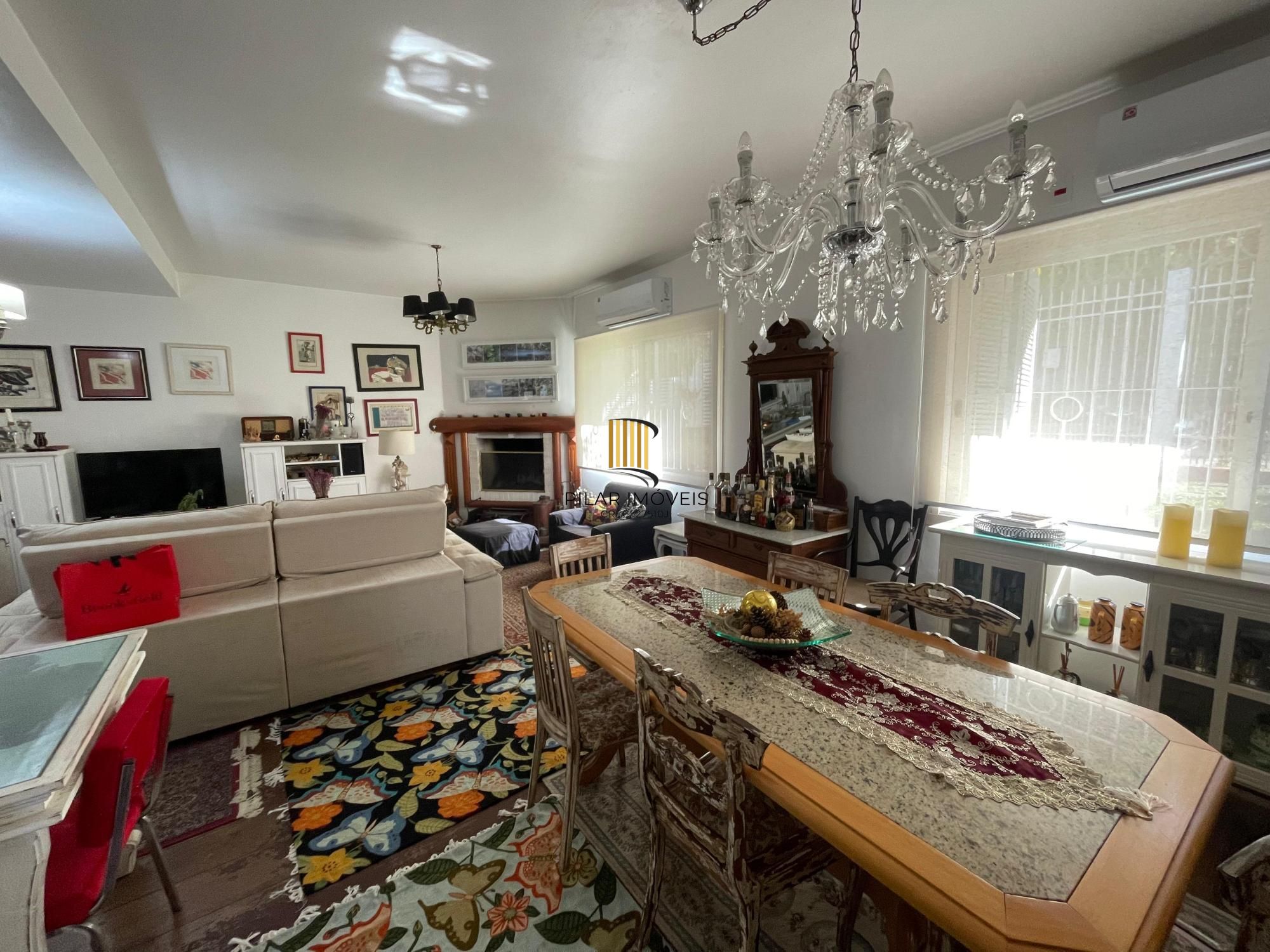 Casa para Venda - 325,72m², 4 dormitórios, sendo 1suites, 4 vagas - Jardim Isabel