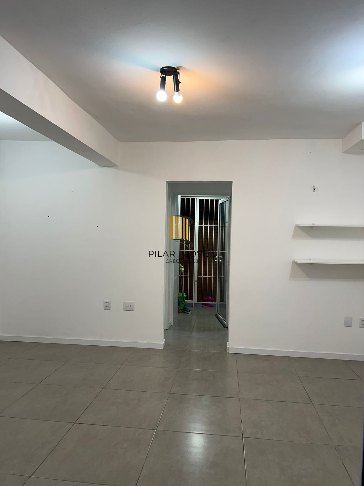 OPORTUNIDADE NO CENTRO HISTÓRICO - APARTAMENTO REFORMADO!