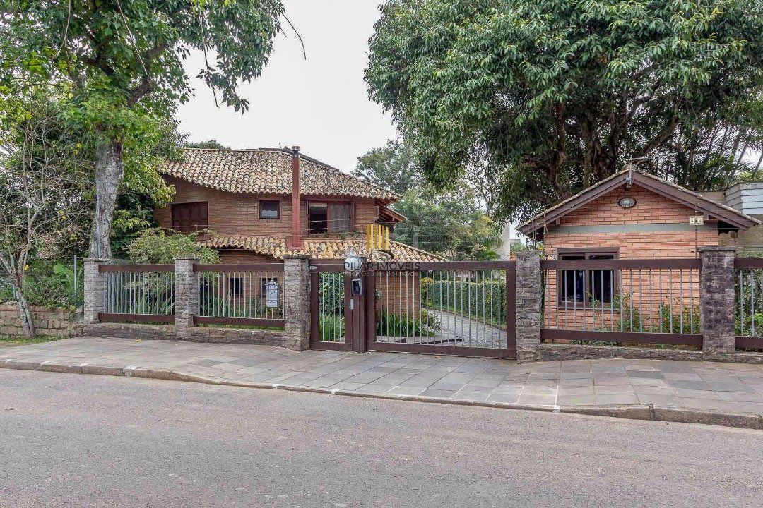 Casa Condominio para Venda - 331.2m², 4 dormitórios, sendo 4 suites, 2 vagas - Tristeza