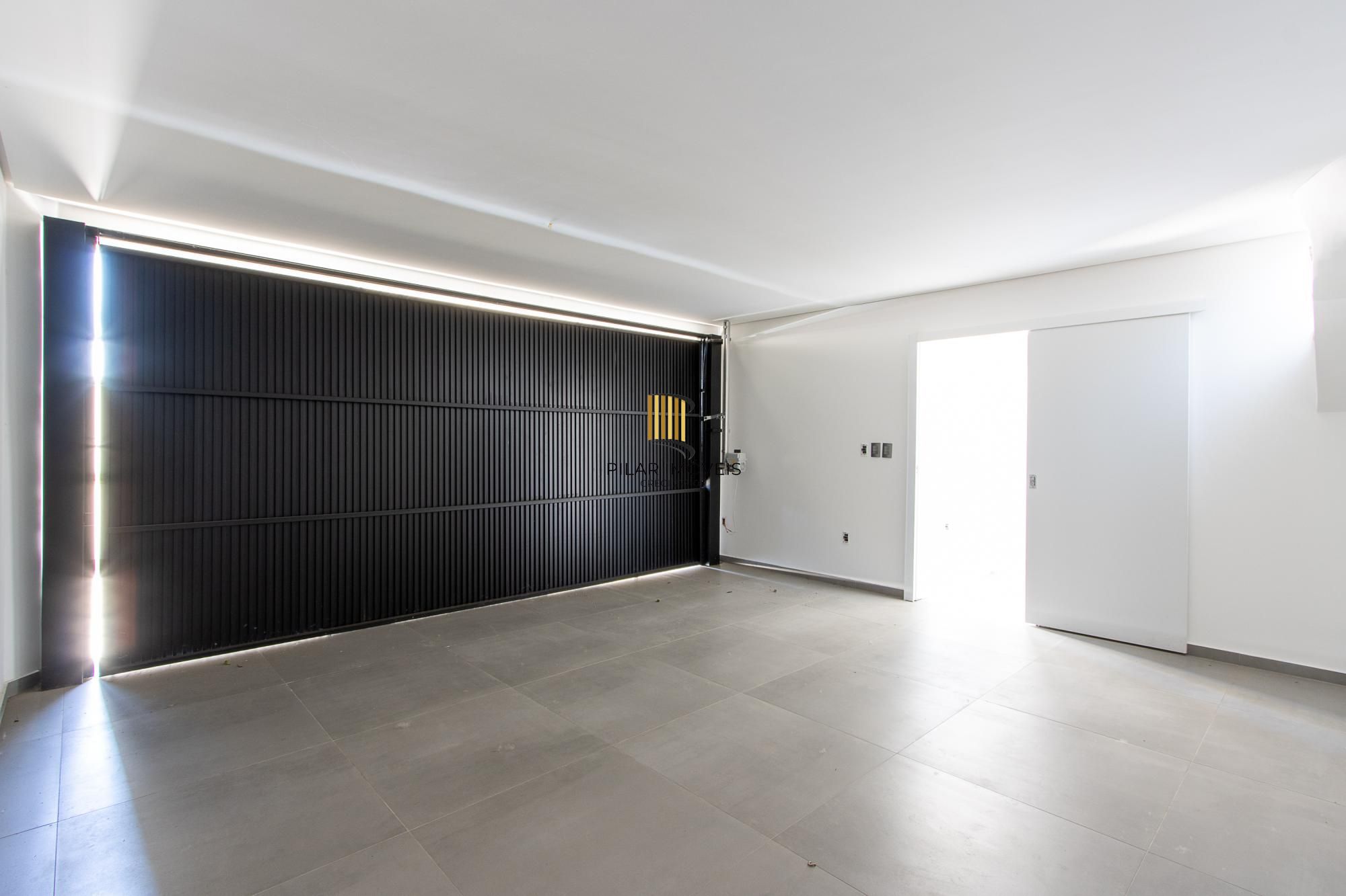 Casa em condomínio com conforto e exclusividade no bairro Tristeza