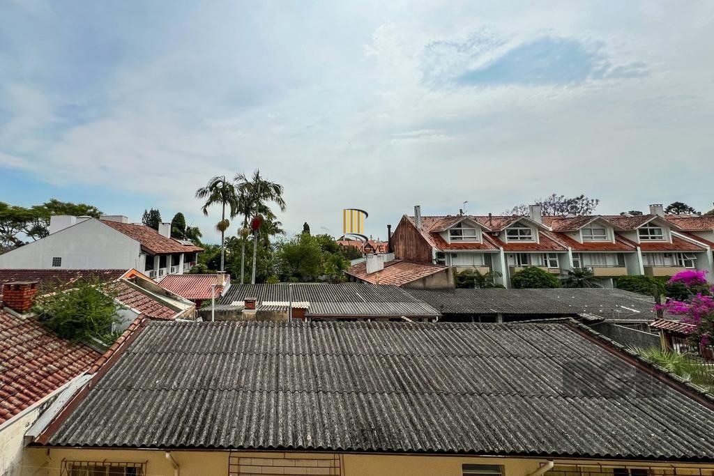 Excelente casa em condomínio no Bairro Tristeza - Ao lado do Shopping Paseo
