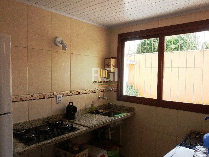 Casa para Venda - 250m², 5 dormitórios, sendo 3 suites, 2 vagas - Ipanema