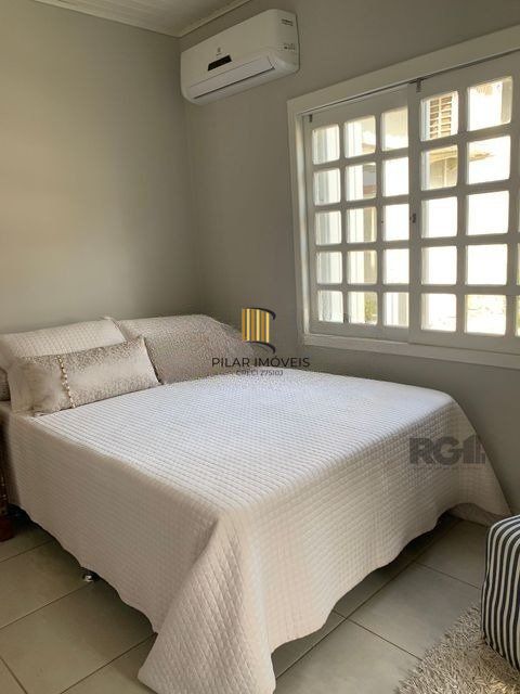 Casa 3 dormitórios no bairro Atlântida