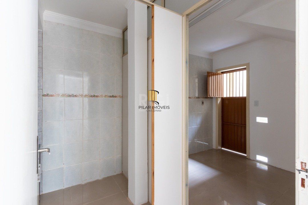Predio para Venda - 215.37m², 0 dormitórios, Menino Deus