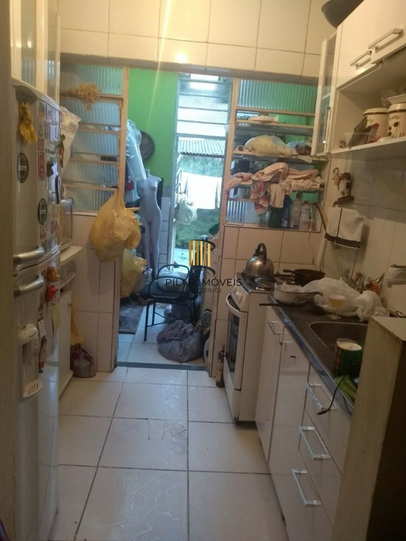 Casa para Venda - 60m², 2 dormitórios, 1 vaga - Vila Nova