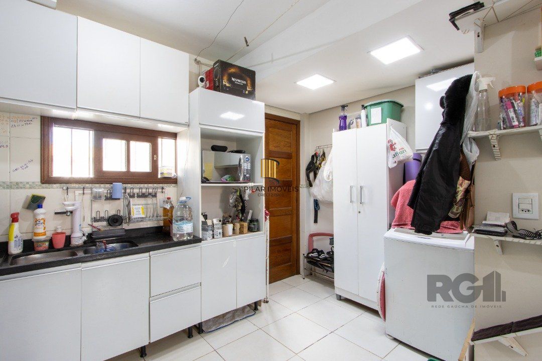 Casa de Condomínio 2 dormitórios no bairro Hípica