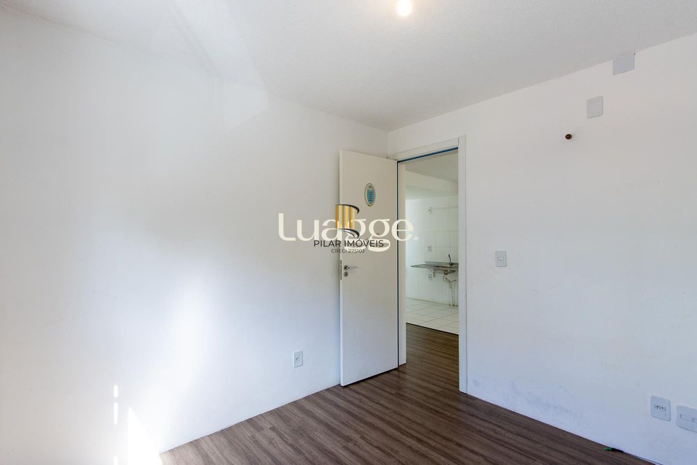 Apartamento 2 quartos, reformado, 1 vaga escriturada - Vila Nova