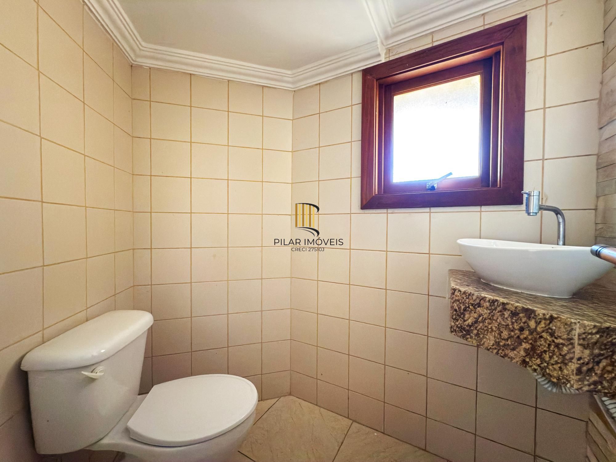 Casa em condomínio 3 dormitórios (2 suites), 3 vagas - Bairro Jardim Isabel