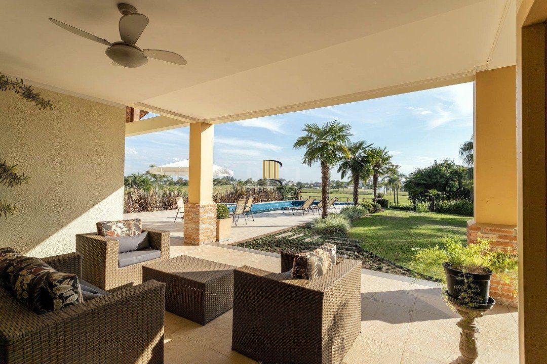Casa Condominio para Venda - 670m², 5 dormitórios, sendo 5 suites, 4 vagas - Terra Ville