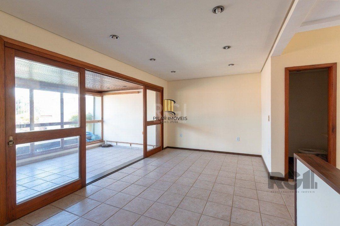 Casa em condomínio fechado para venda no bairro Jardim Isabel, com aproximadamente 197m² de área privativa,.