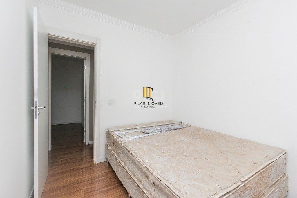 Apartamento para Venda - 72.01m², 3 dormitórios, sendo 1 suites, 1 vaga - Camaquã