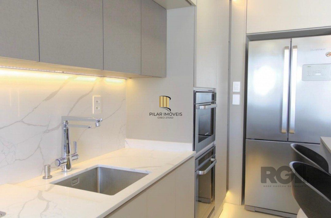 Apartamento 2 dormitórios no bairro Tristeza