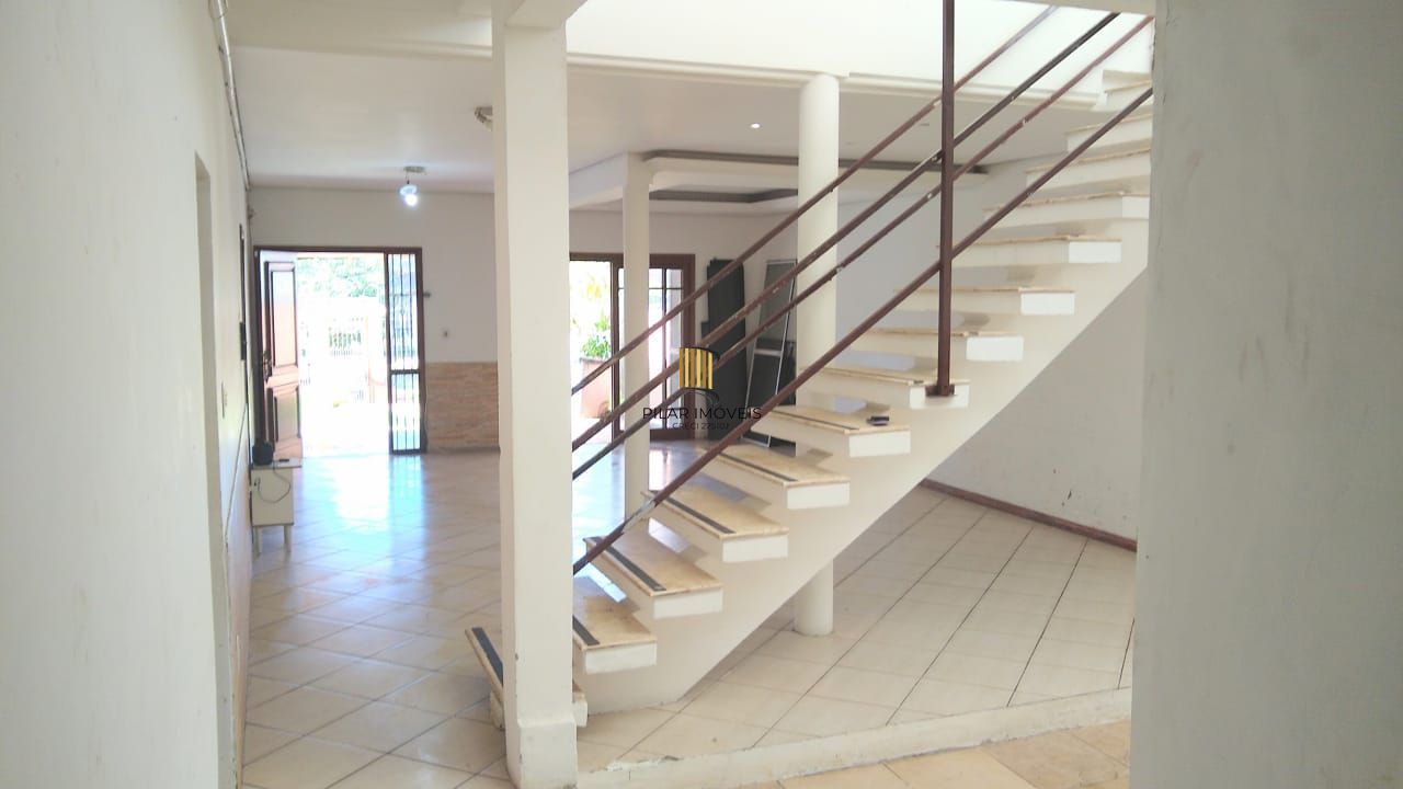 Excelente casa comercial no bairro Glória!