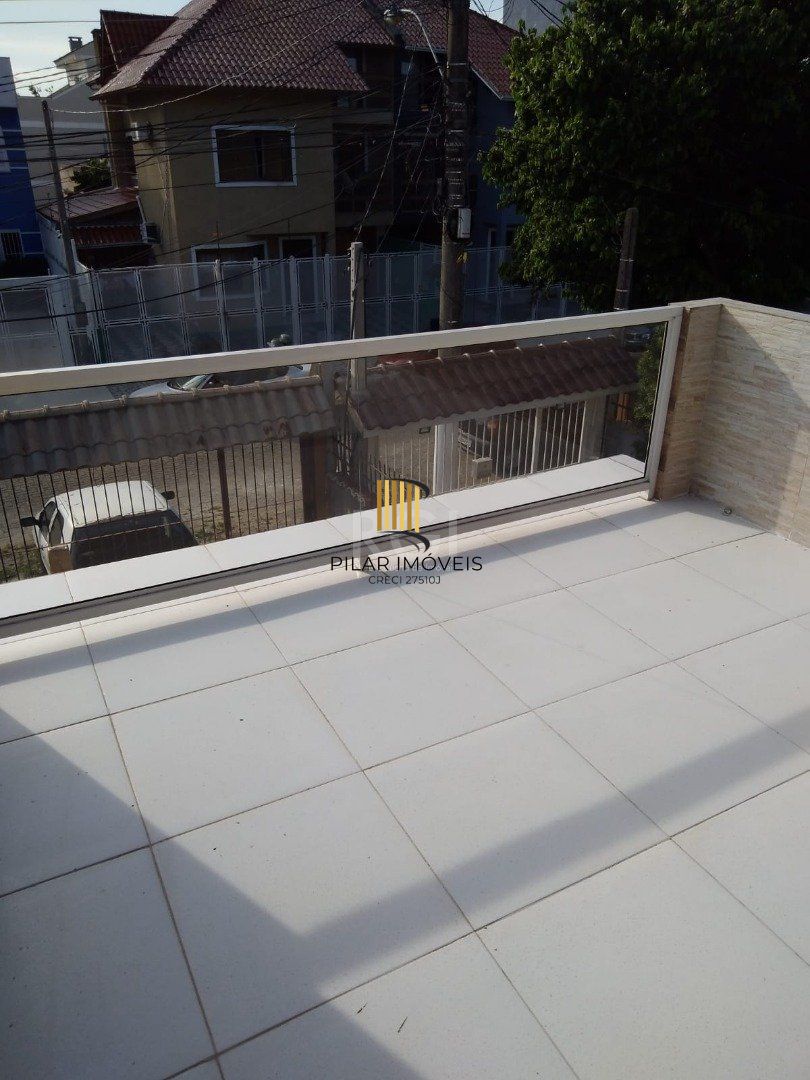 Casa para Venda - 72m², 2 dormitórios, 1 vaga - Hípica
