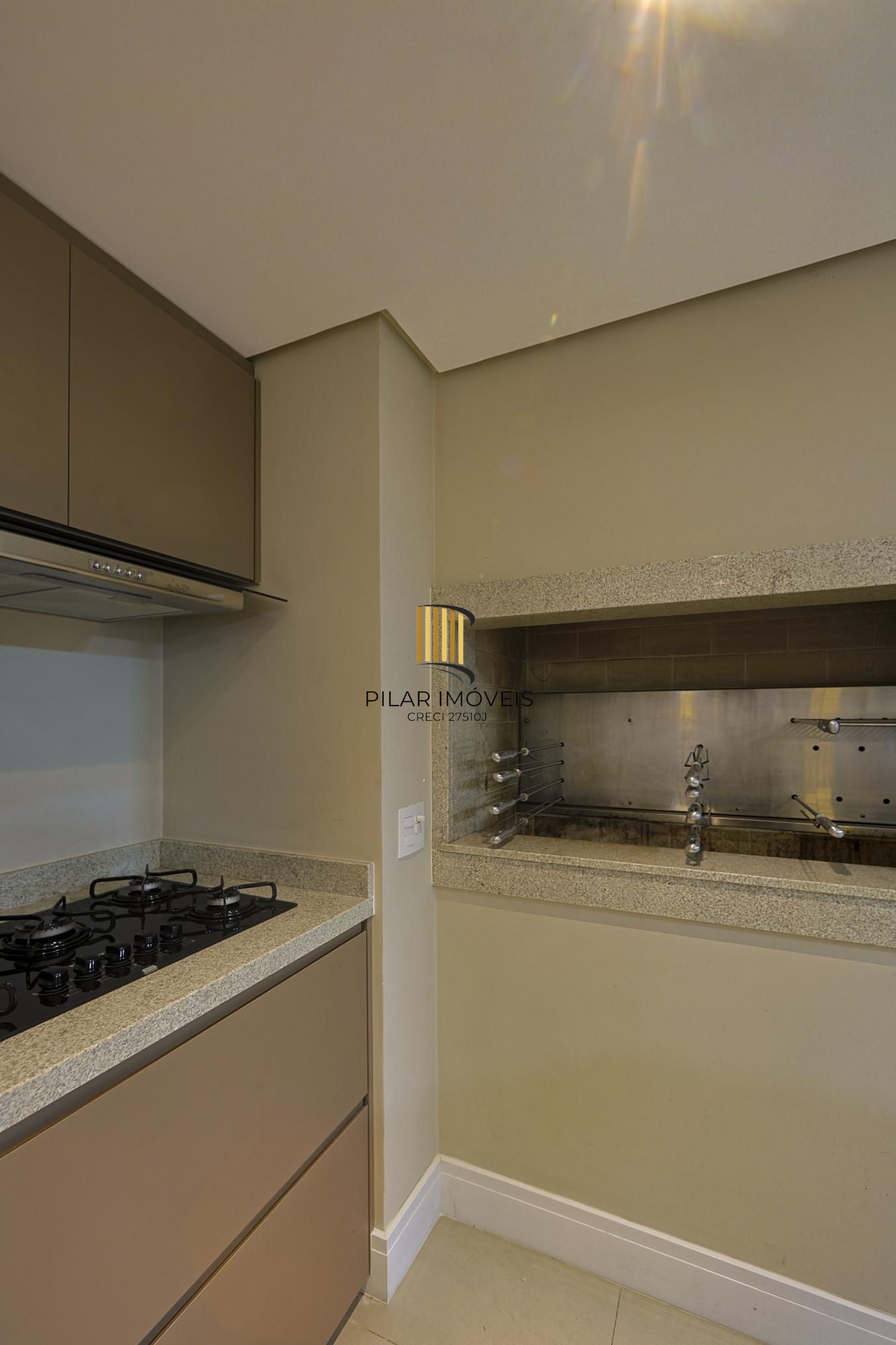 Apartamento com 217m² e 3 dormitórios no bairro Tristeza em PORTO ALEGRE para Comprar