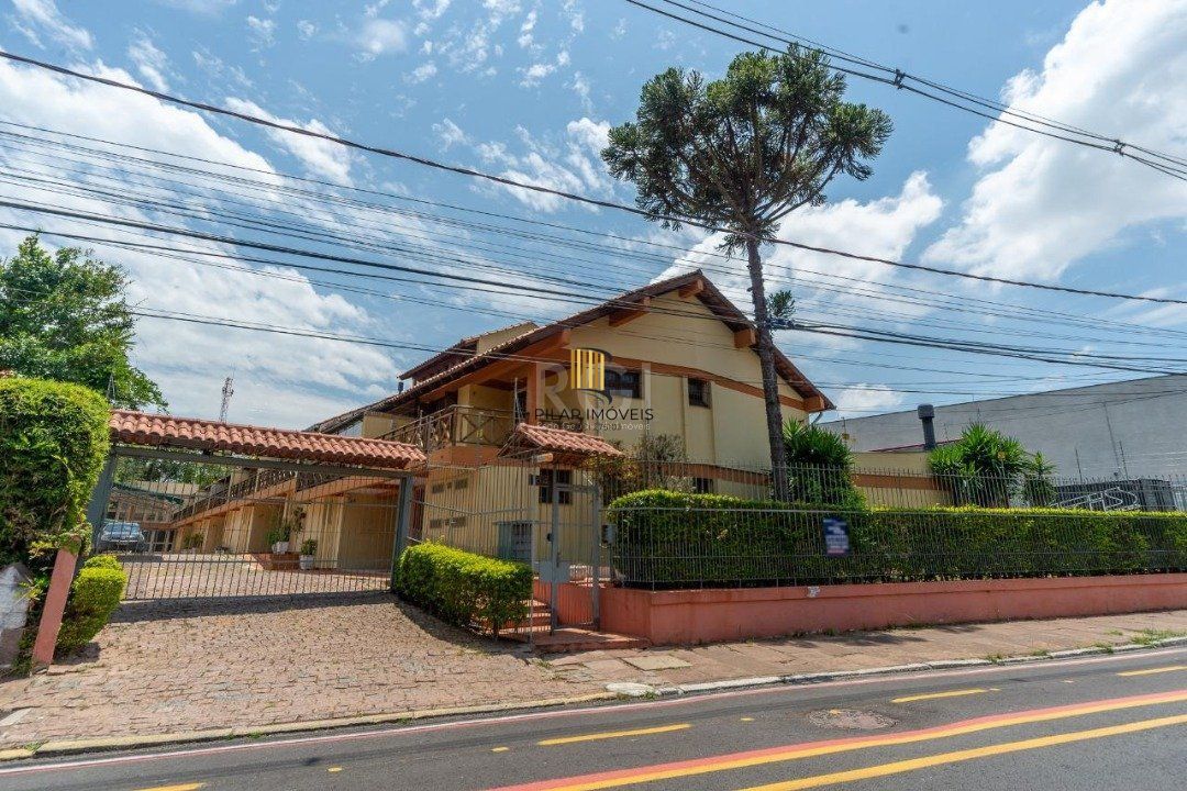 Casa de Condomínio 3 dormitórios no bairro Ipanema