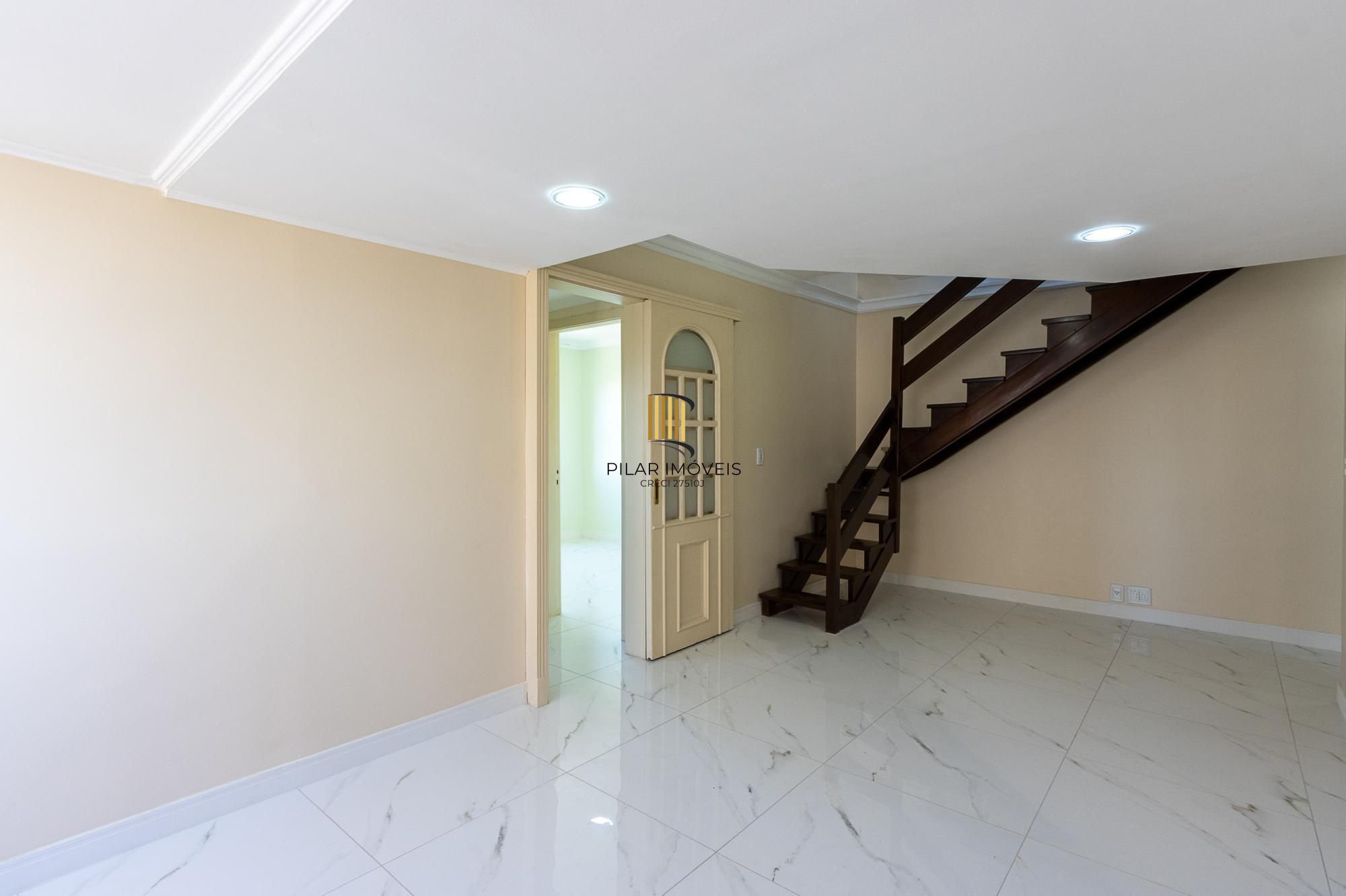 Cobertura 3 dormitórios no bairro Cavalhada