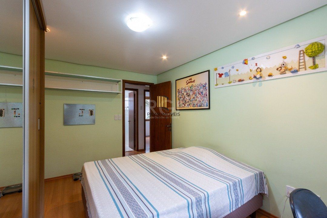 Casa Condominio para Venda - 334.56m², 4 dormitórios, sendo 1 suites, 2 vagas - Jardim Isabel