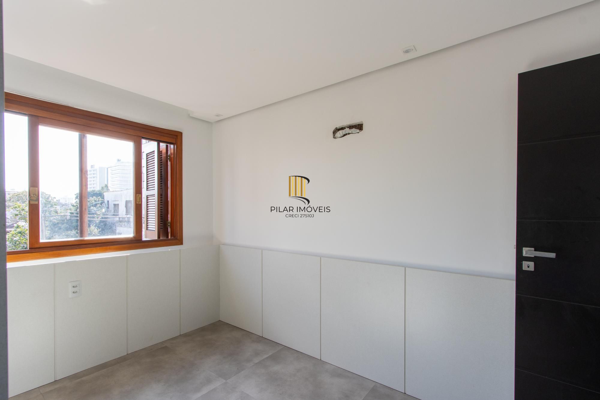 Apartamento 4 dormitórios no bairro Passo da Areia