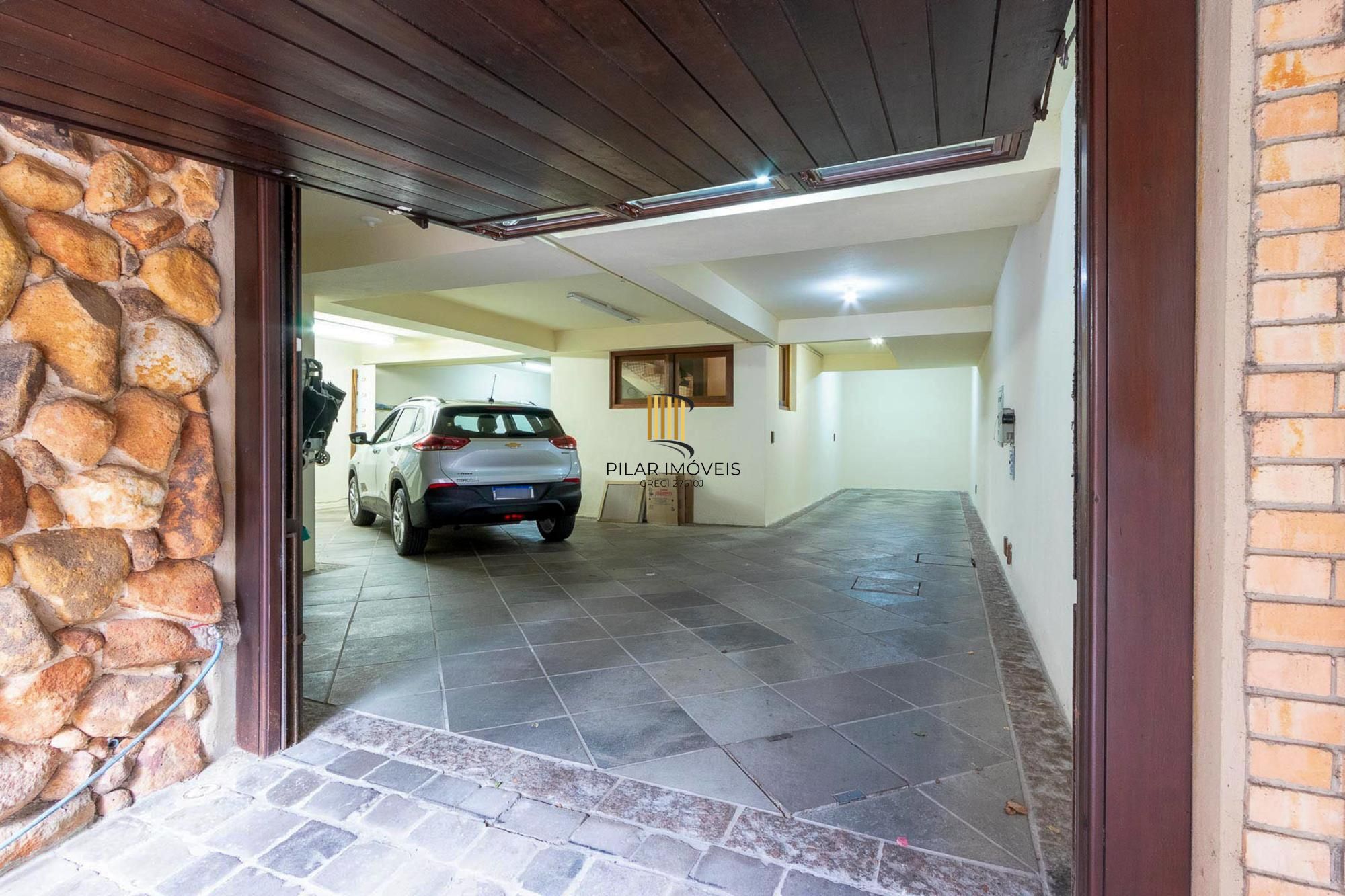 Casa de Condomínio 3 dormitórios no bairro Tristeza