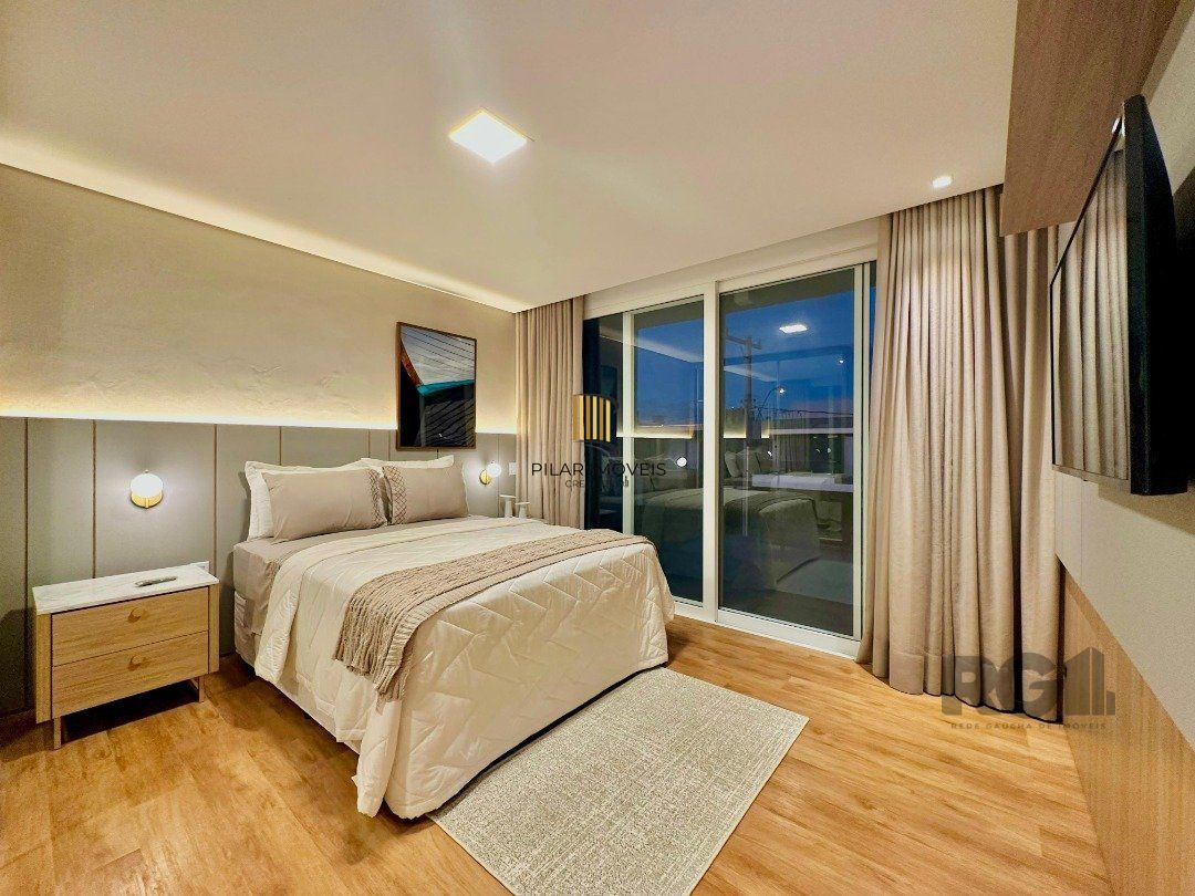 Sobrado Beira Lago com piscina e Deck com 457m² e 5 suítes no Condomínio Sense em Xangri-lá