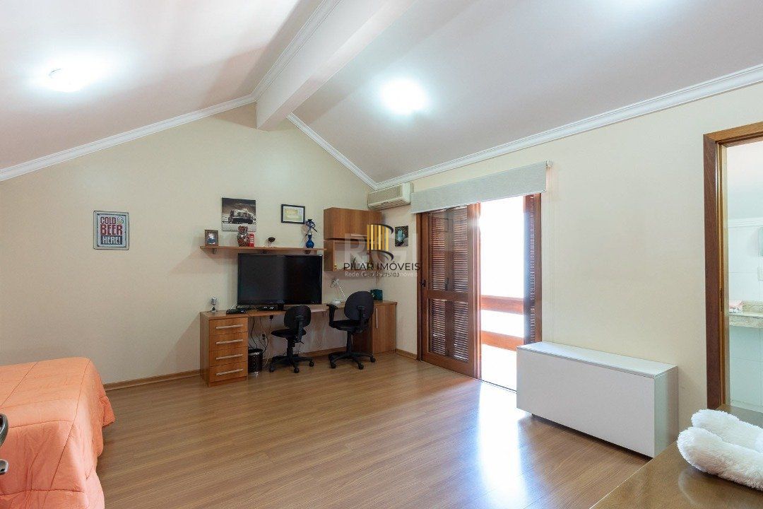 Casa Condominio para Venda - 286.89m², 4 dormitórios, sendo 2 suites, 2 vagas - Cristal