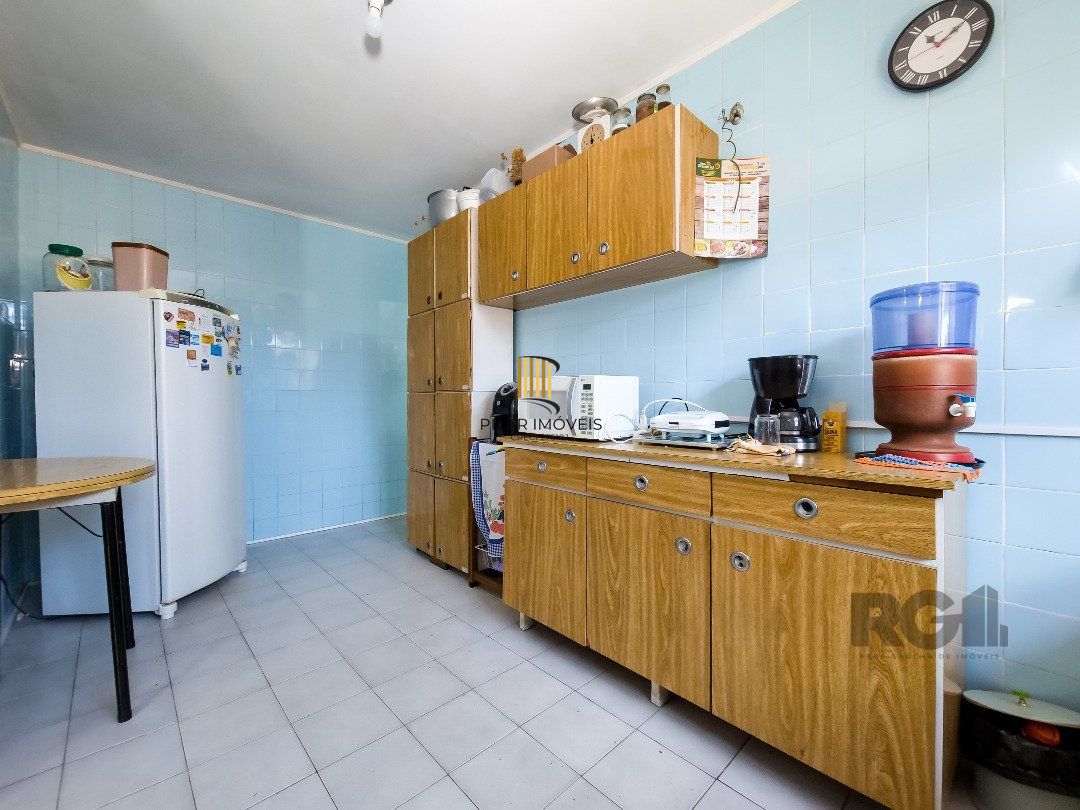 Casa 4 dormitórios no bairro Tristeza