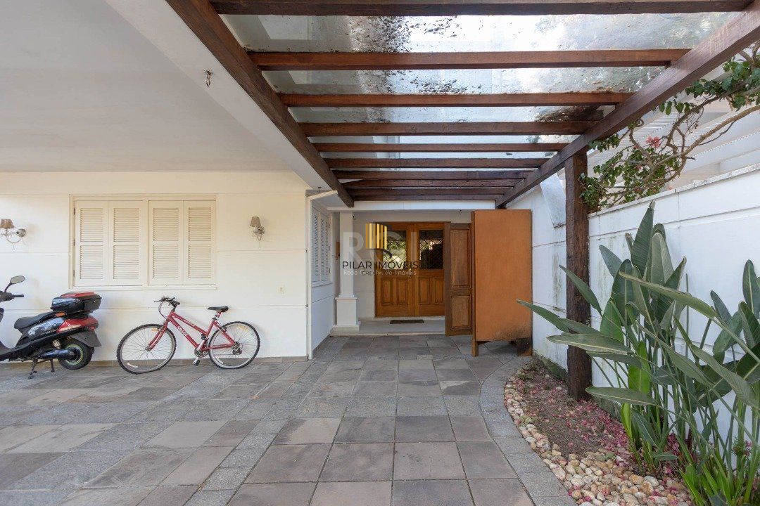 Casa Condominio para Venda - 400m², 3 dormitórios, sendo 3 suites, 1 vaga - Terra Ville