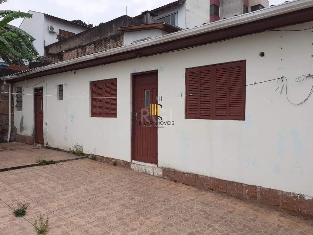 Casa para Venda - 130m², 4 dormitórios, Santa Tereza