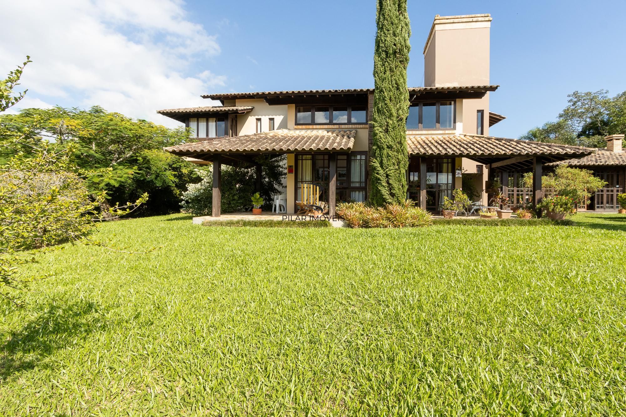 Casa em condomínio á venda com 6 dormitórios em Porto Alegre