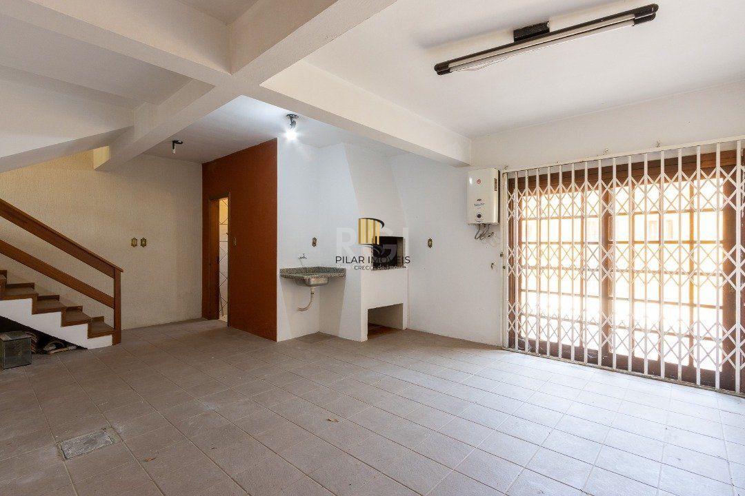 Casa 3 Dormitório(s) Bairro Espirito Santo