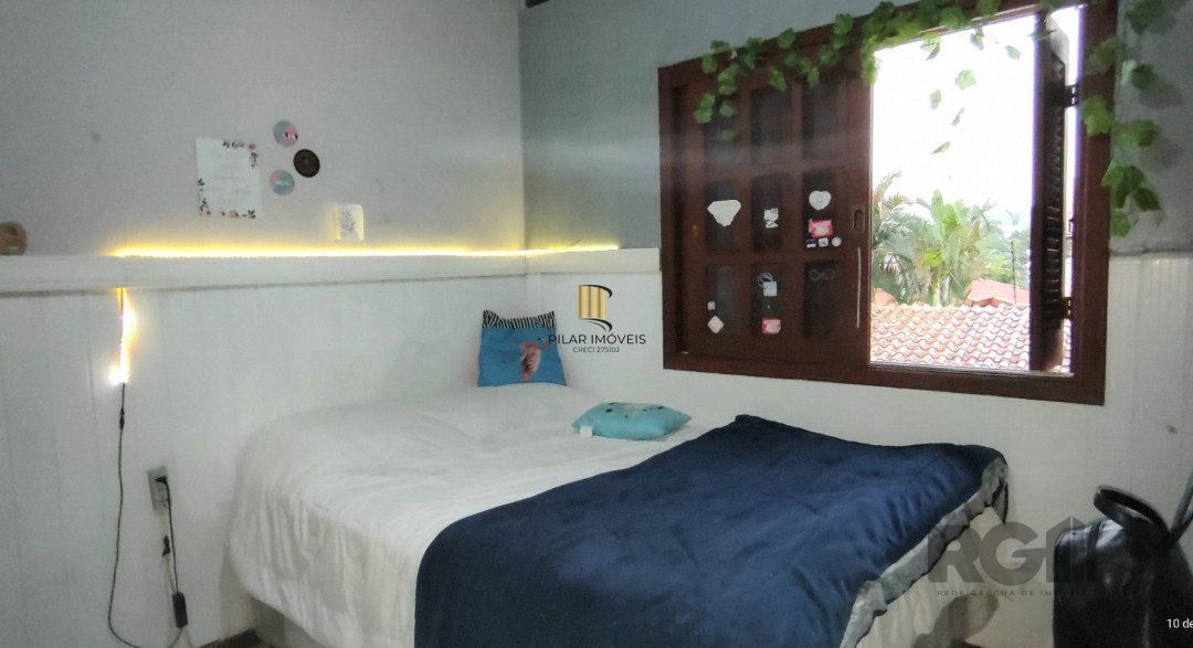 Casa para Venda - 116.48m², 3 dormitórios, sendo 1 suites, 2 vagas - Guarujá