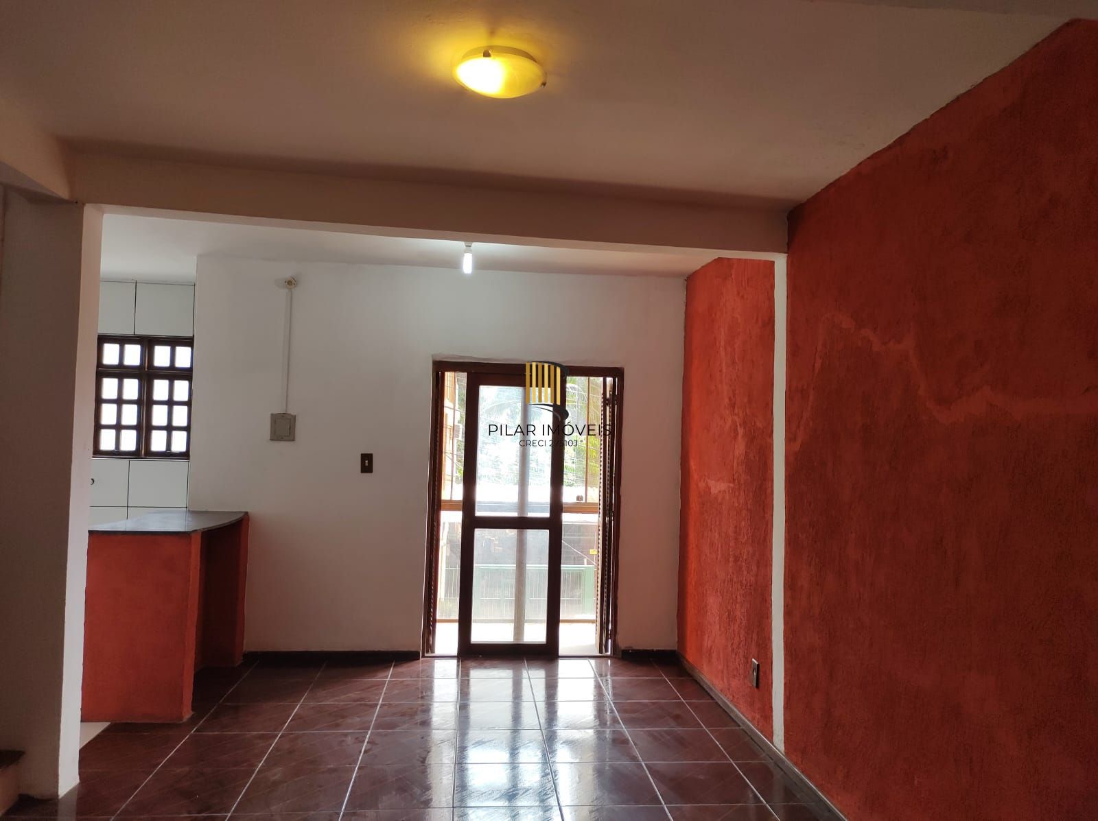 Casa 3 dormitórios no bairro Costa e Silva