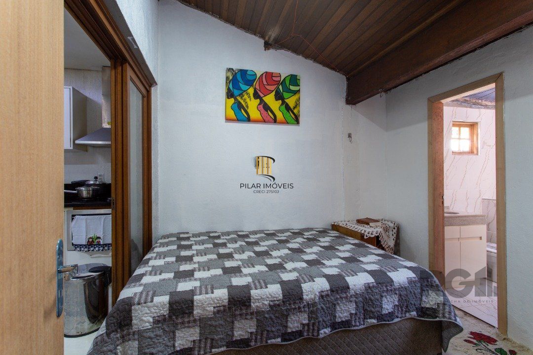 Casa de Condomínio 4 dormitórios no bairro Belém Novo