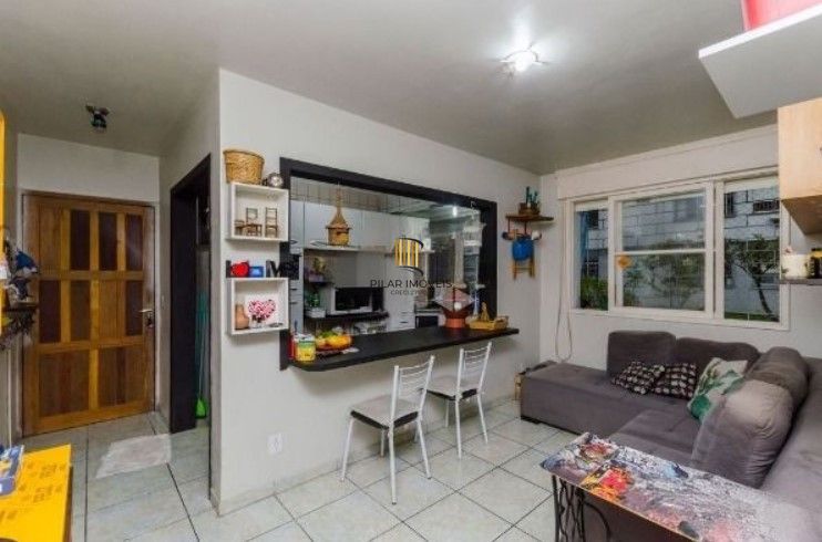 Apartamento térreo 2 dormitórios I bairro Camaquã