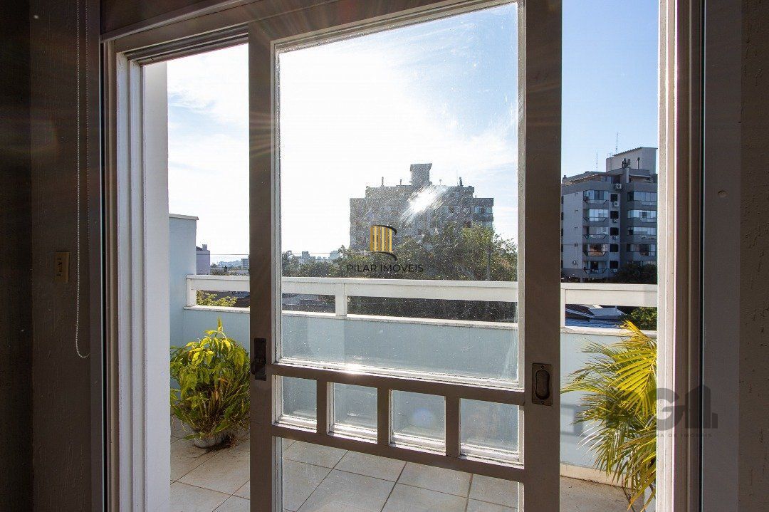 Casa 4 dormitórios no bairro Vila Conceição