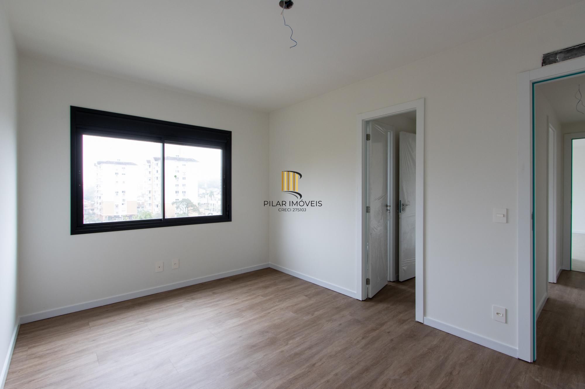 Infra Completa 3 Dormitórios sendo 1 suíte 1 Banheiro social acesso para os dois quartos. churrasqueira e lareira.