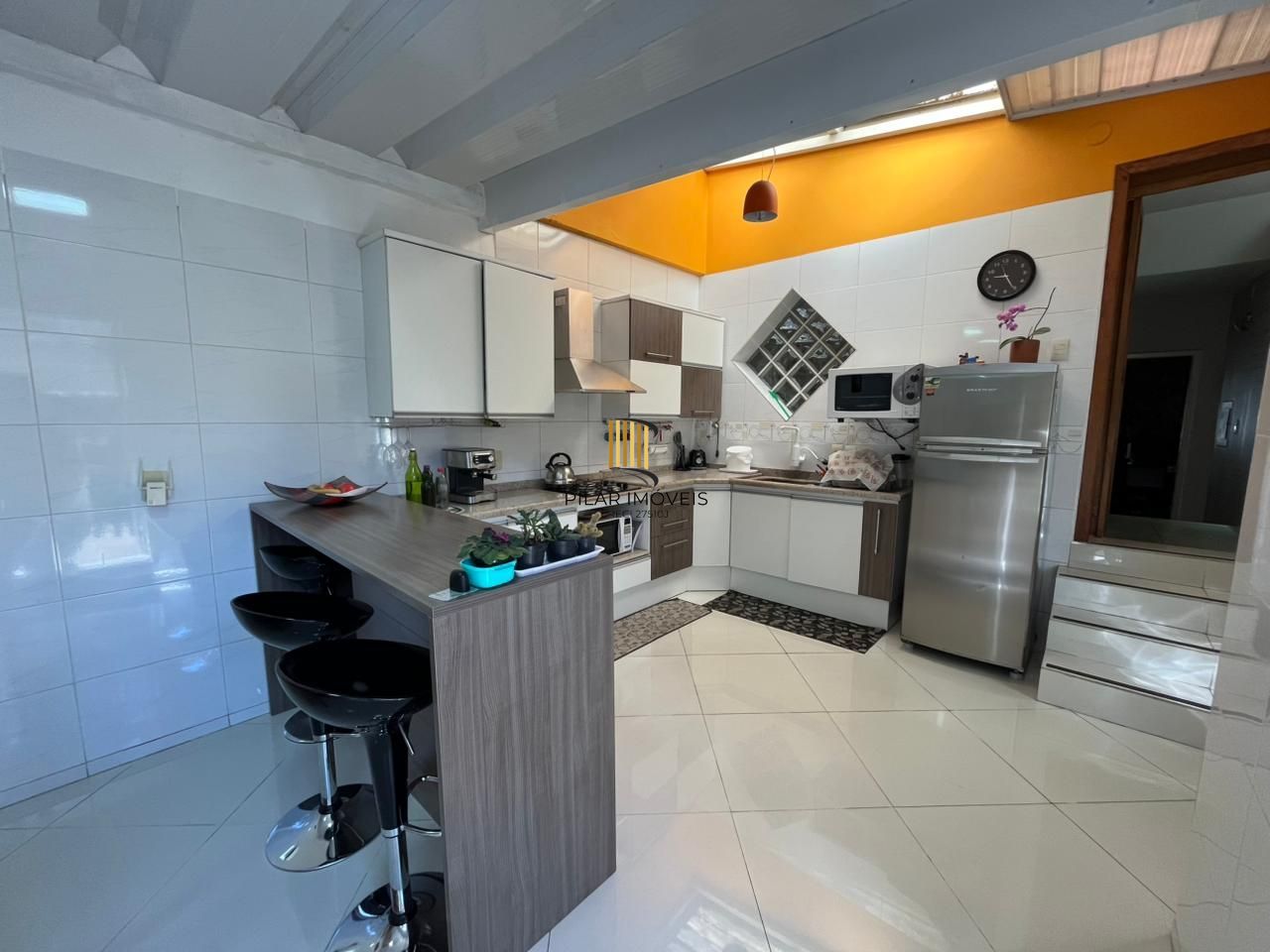 Linda casa à venda no bairro Azenha!!!