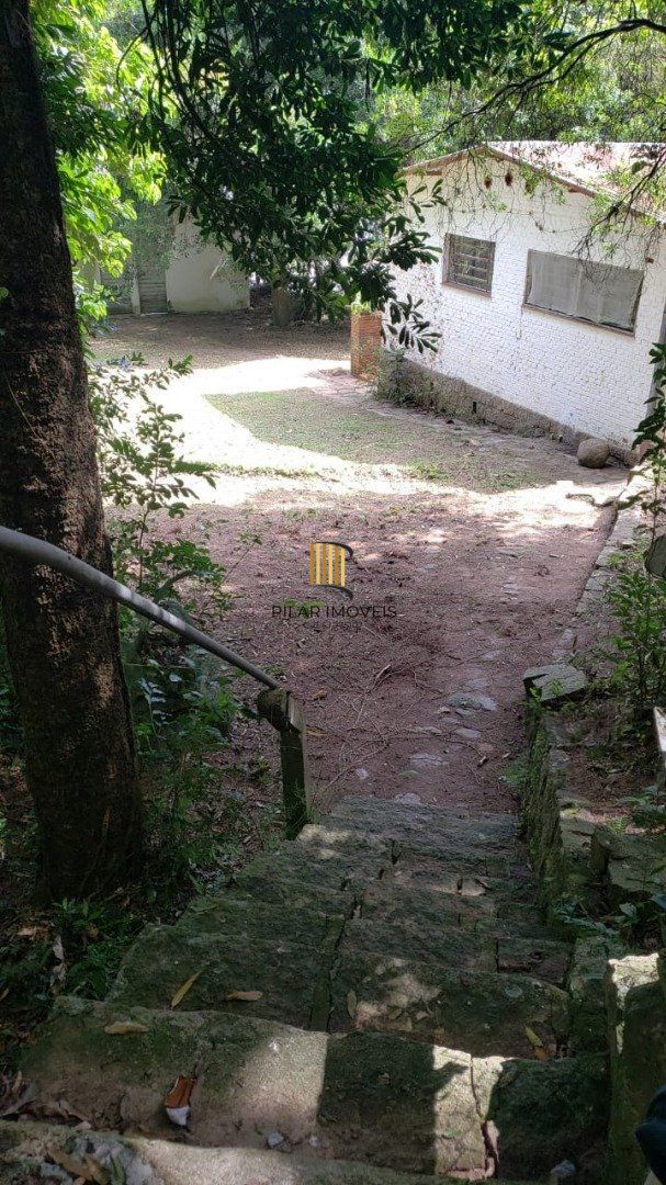 Casa 3 dormitórios no bairro Ponta Grossa