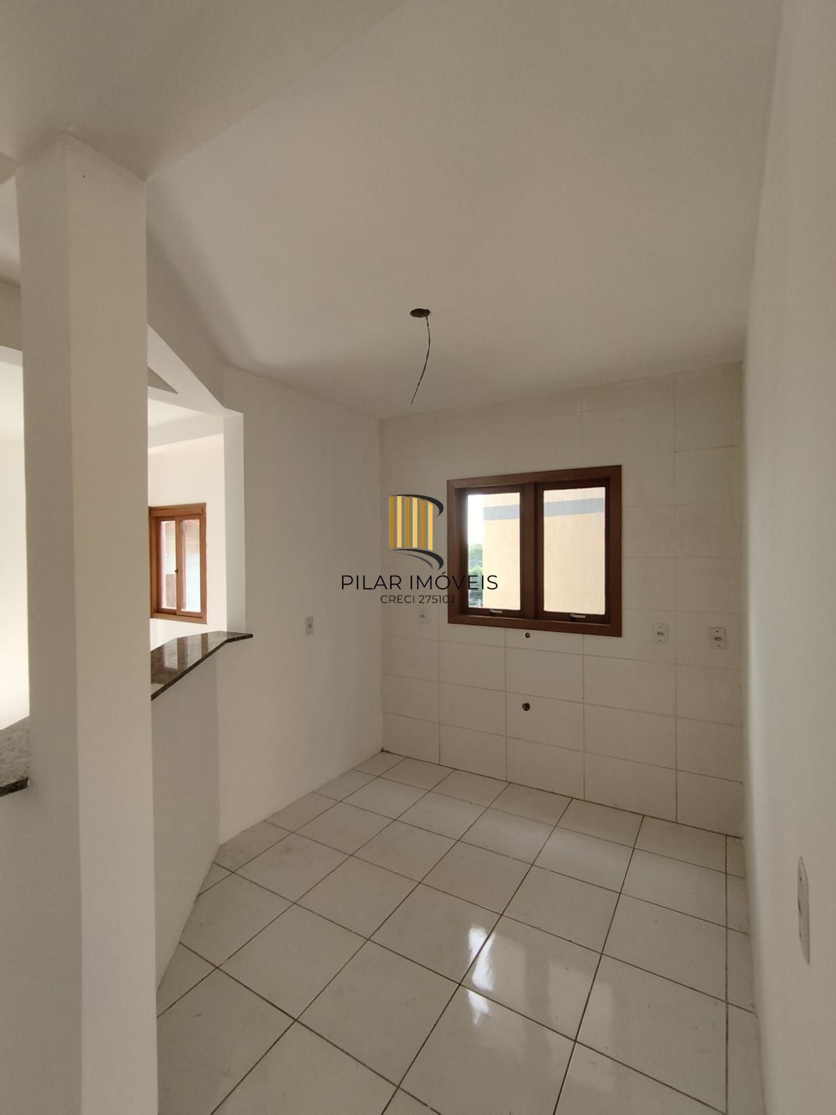 Casa de condomínio, 2 dormitórios, 1 vaga, bairro Ipanema.
