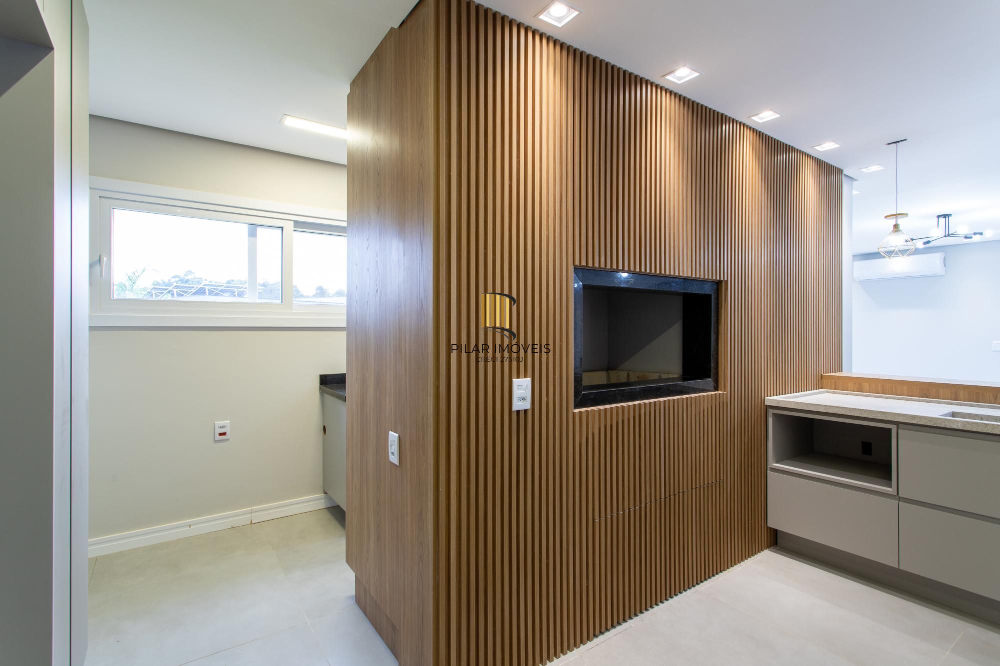 Casa Condominio para Venda - 300m², 3 dormitórios, sendo 3 suites, 2 vagas - Alphaville