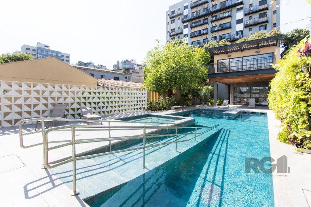 Apartamento 2 dormitórios no bairro Tristeza