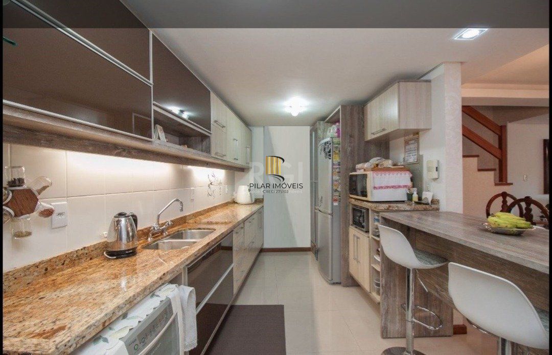 Casa 3 dormitórios no bairro Vila Assunção